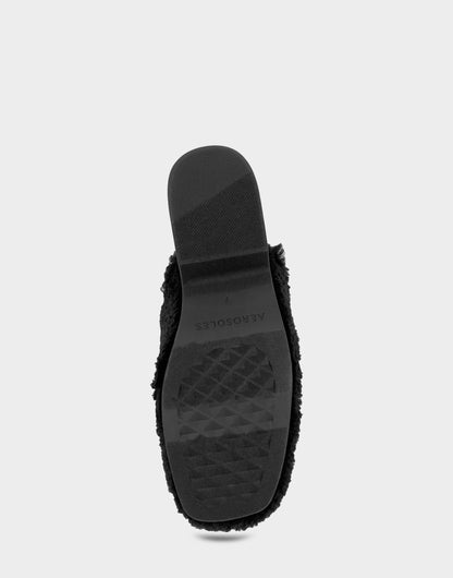 Comfortable Women's Clog In Black Faux Shearling | Aerosoles Shoes